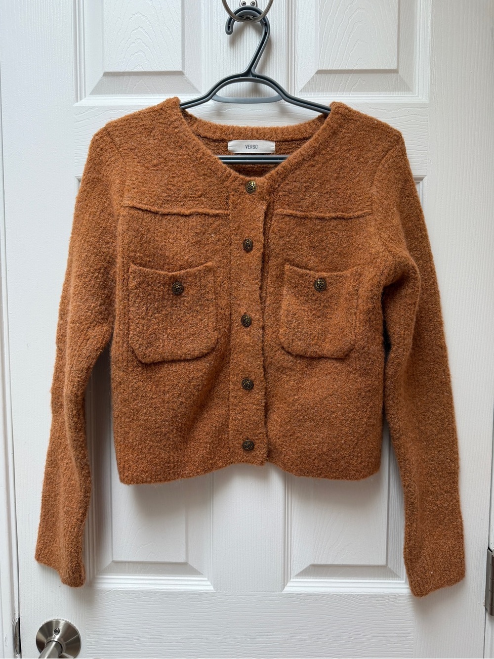VERO Chunky Knit Button-Front Cardigan in Rust